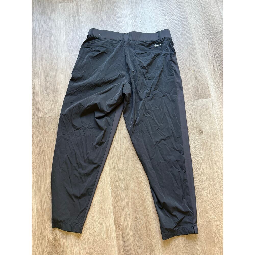 Men's Nike Dri-Fit Golf Pants, Size XL, Black and Gray - Picture 2 of 7